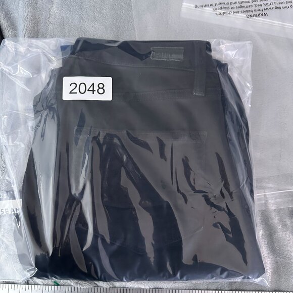 Paige Hoxton Ultra Skinny Jeans Womens Size 26 Mid Rise Stretch Black - Picture 12 of 12